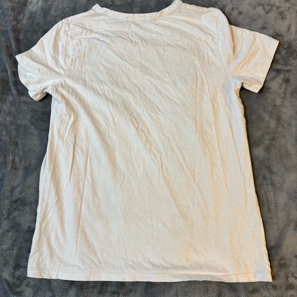 Zara W/B Collection White Tee with Artistic Graphic

#1249 - Picture 5 of 5